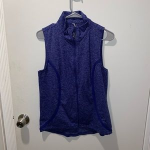 Medium under armour vest